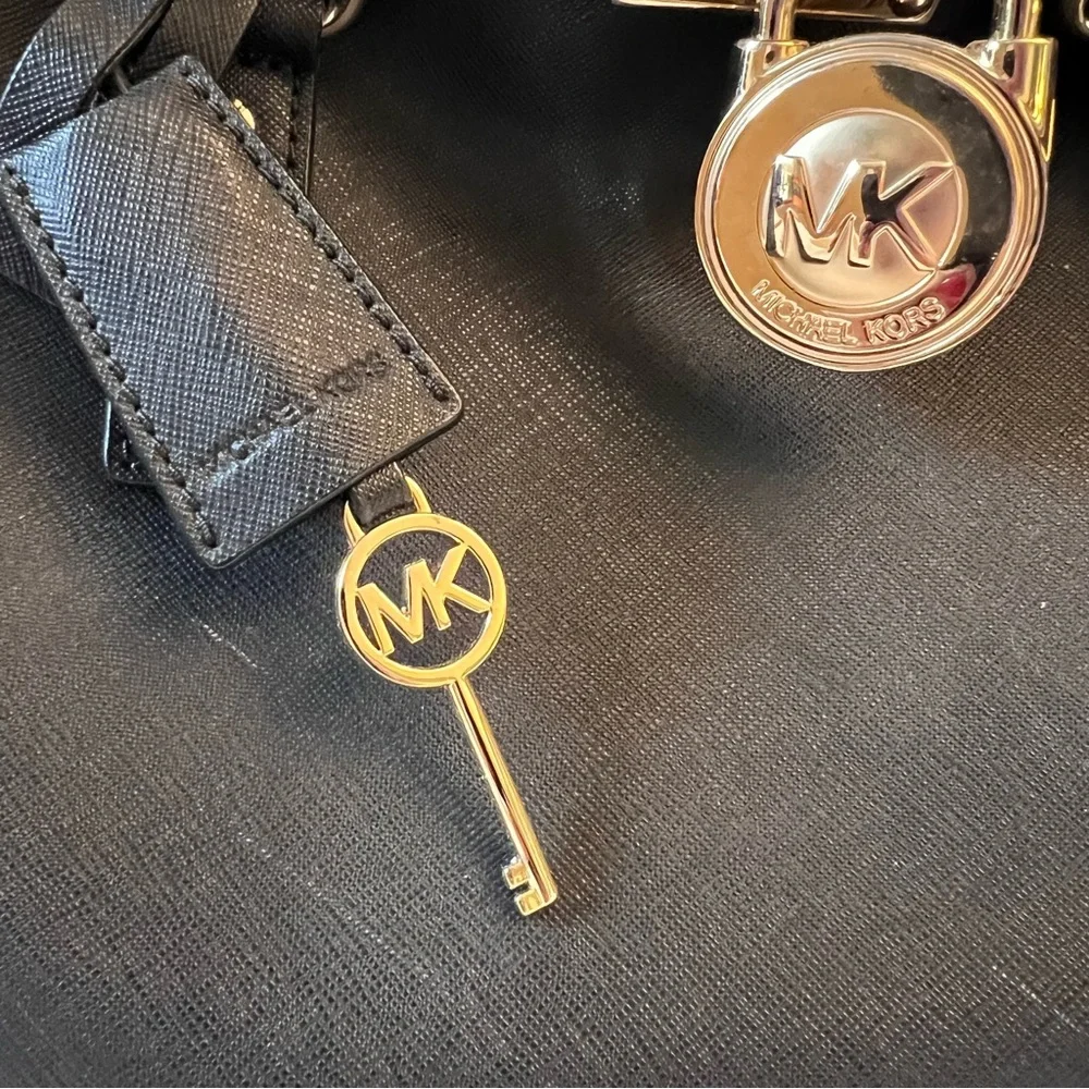 MICHAEL KORS Hamilton Large East West Satchel